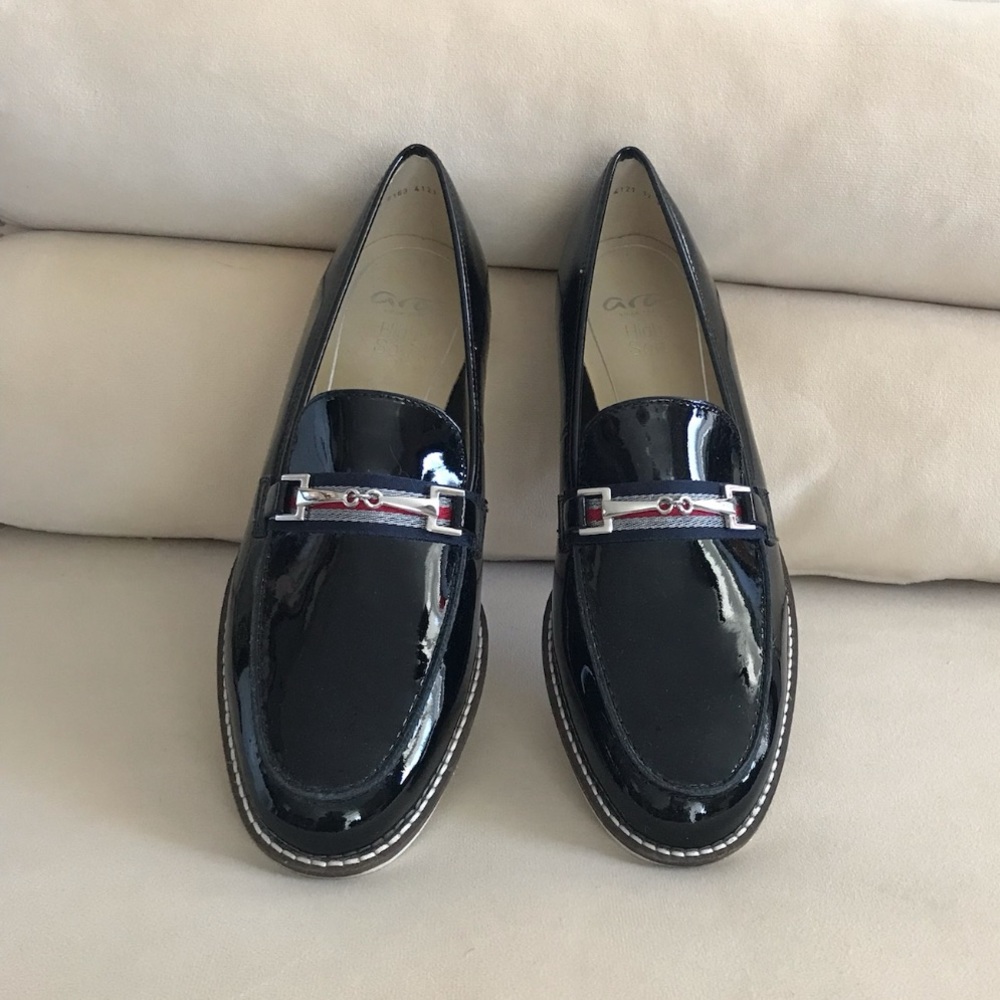 NWOT ARA BLACK PATENT LEATHER, 7UK/ 9.5US